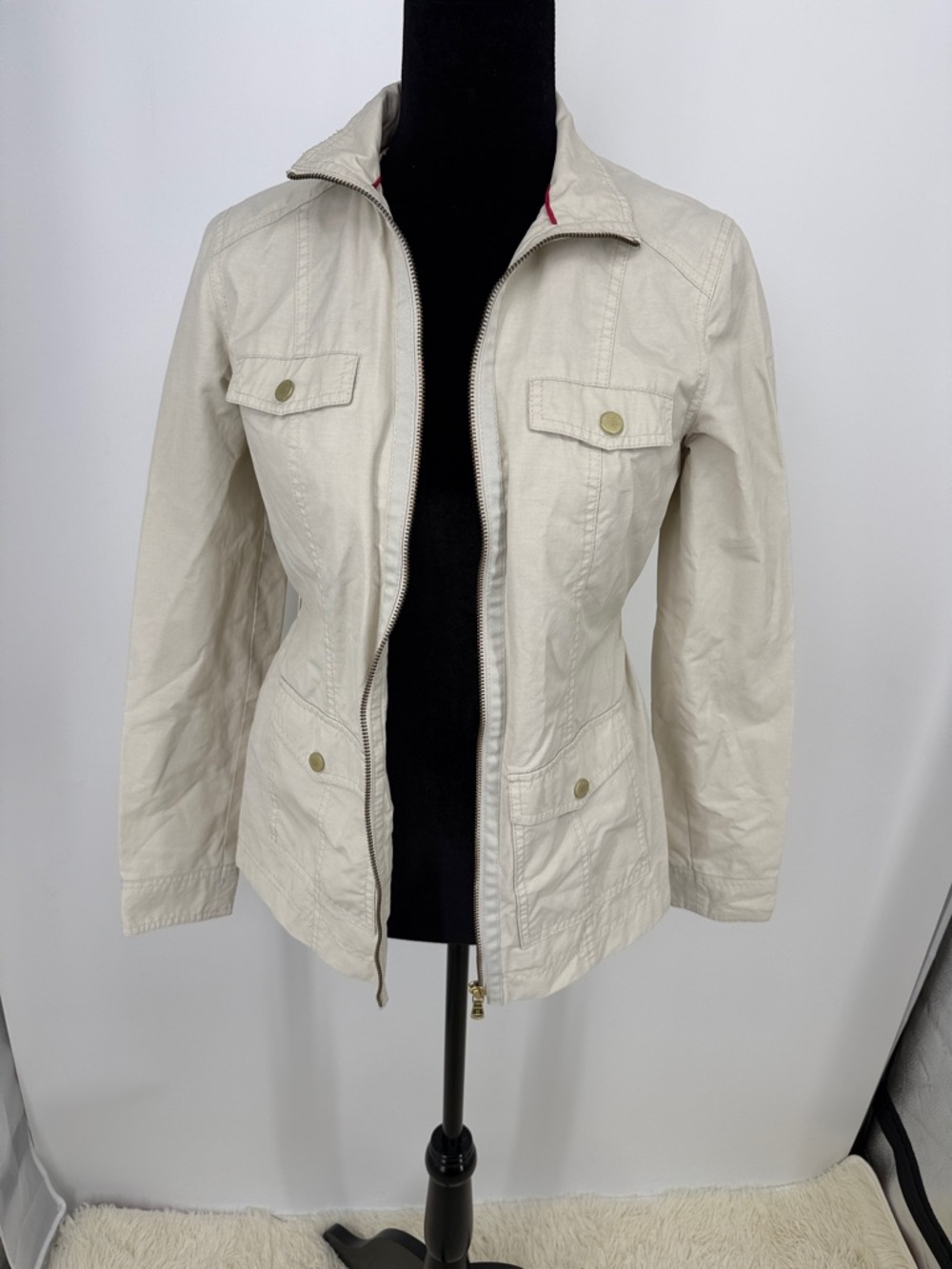 Tommy Hilfiger Light weight Cream Casual Zip-Front Women's Jacket size XS